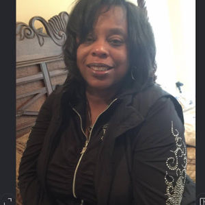 Meet your Posher, Regina